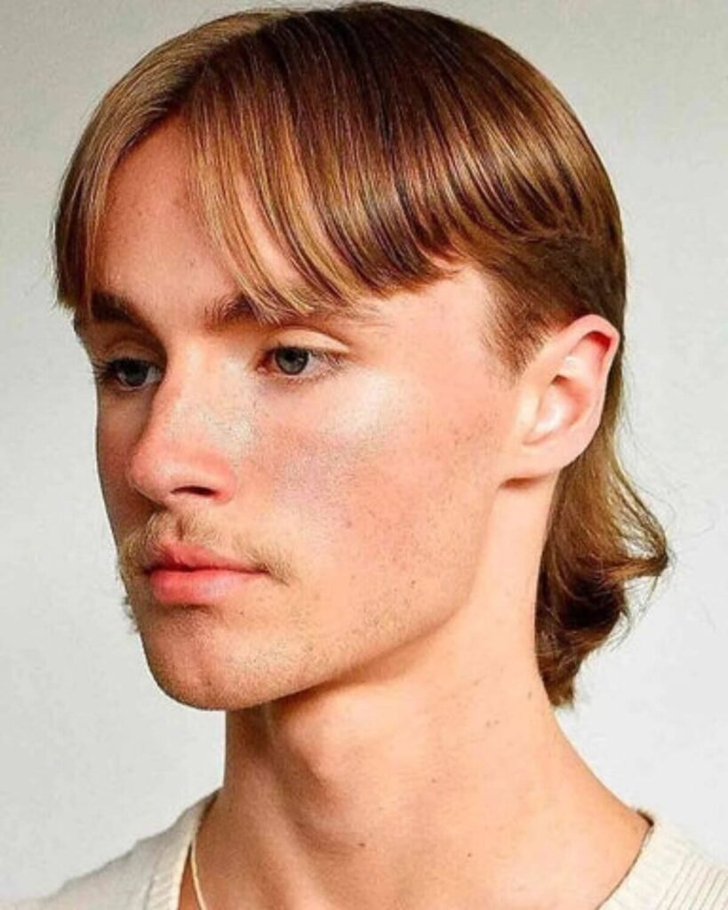 Modern Mullet Middle Part for Men